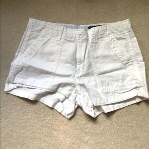 Gap white shorts